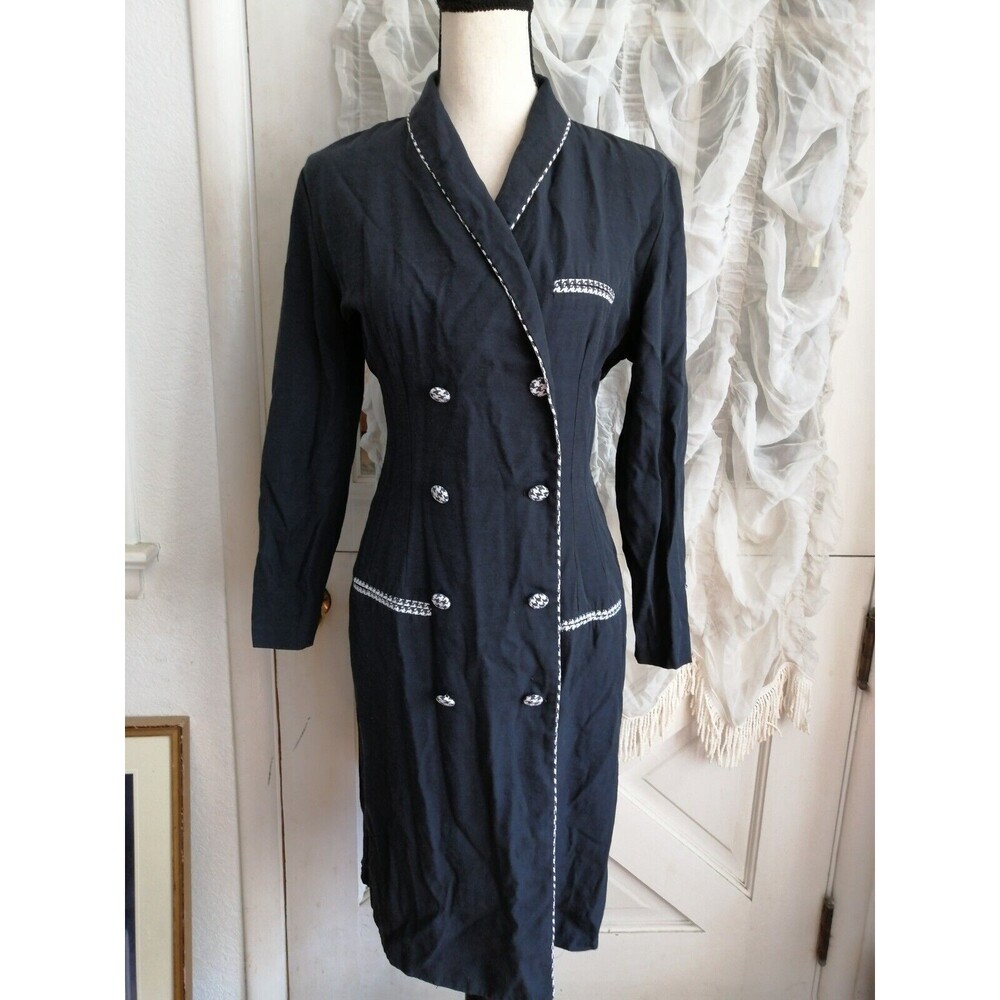 Vintage Women Shirt Dress Black White Trim Rayon Blend Made in Canada Size 7/8